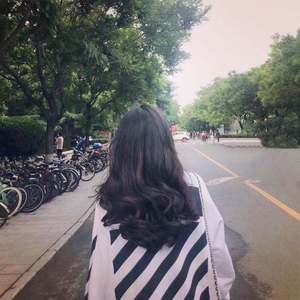 舞蹈生戴小玩具练芭蕾的注意事项
